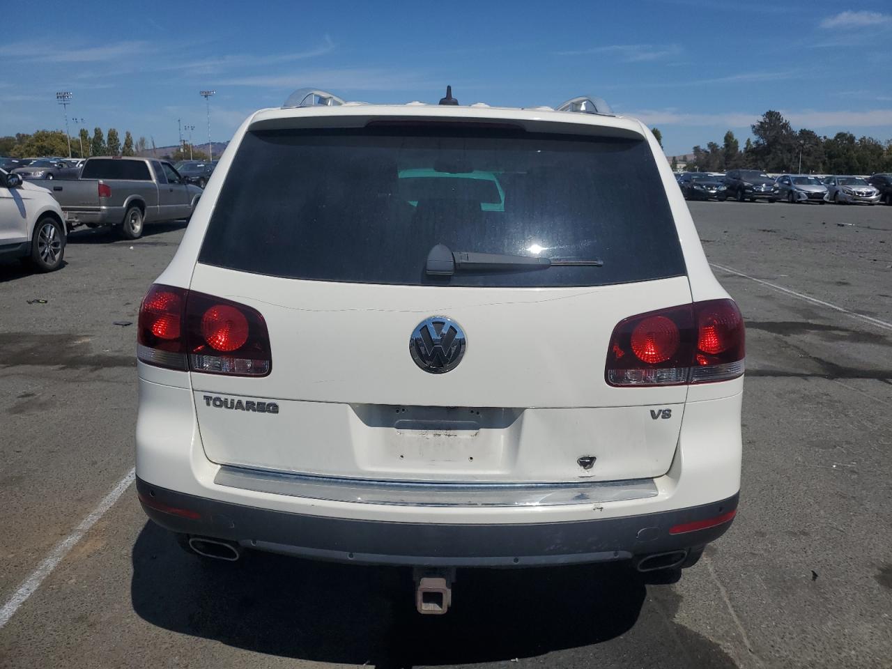 2008 Volkswagen Touareg 2 V8 VIN: WVGCB77L38D062055 Lot: 71731185