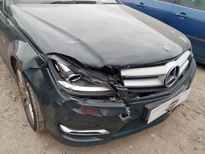 2012 MERCEDES-BENZ C220 AMG SPORT + CDI BLUE 