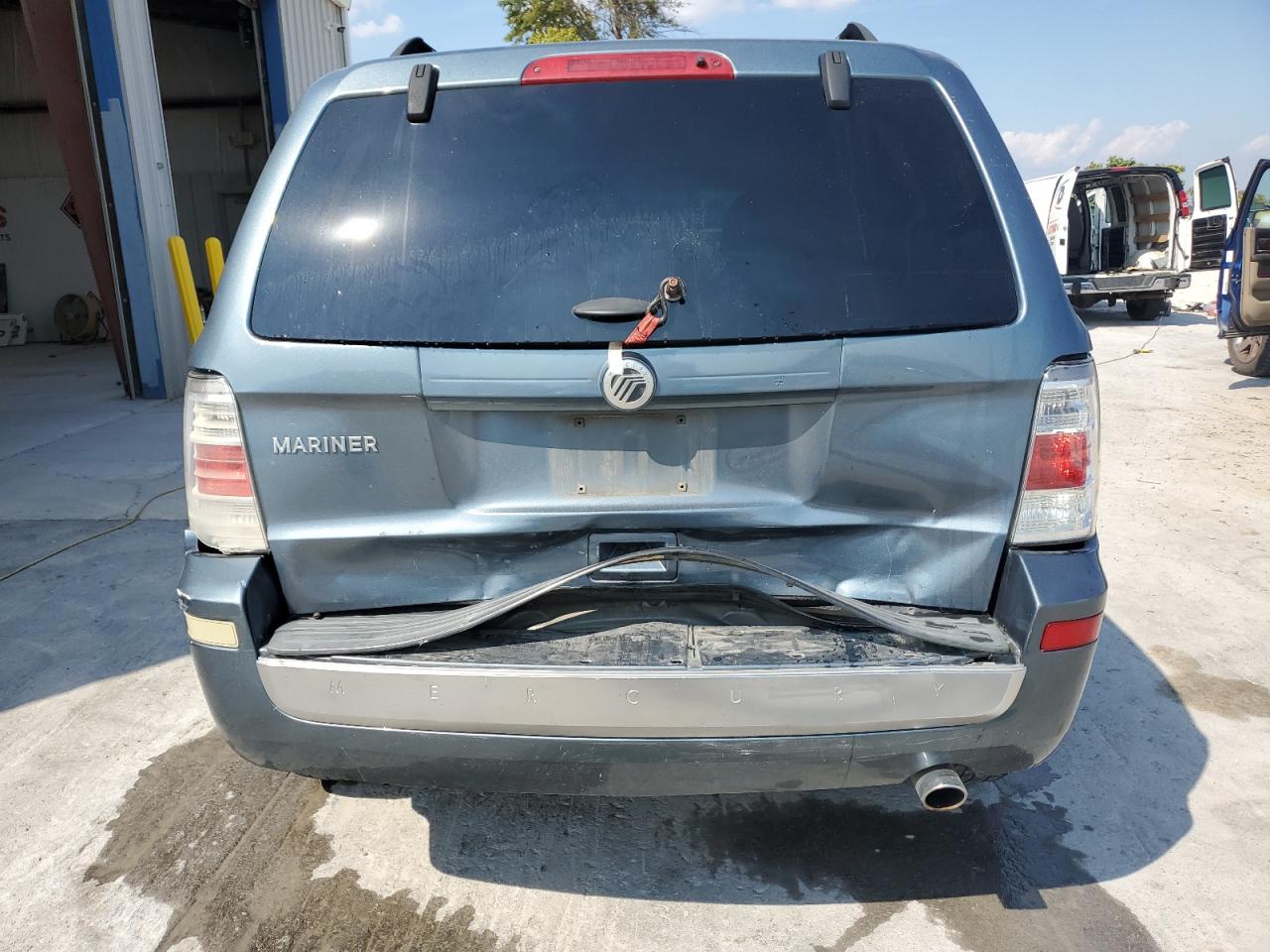 2010 Mercury Mariner VIN: 4M2CN8B77AKJ00815 Lot: 80936295