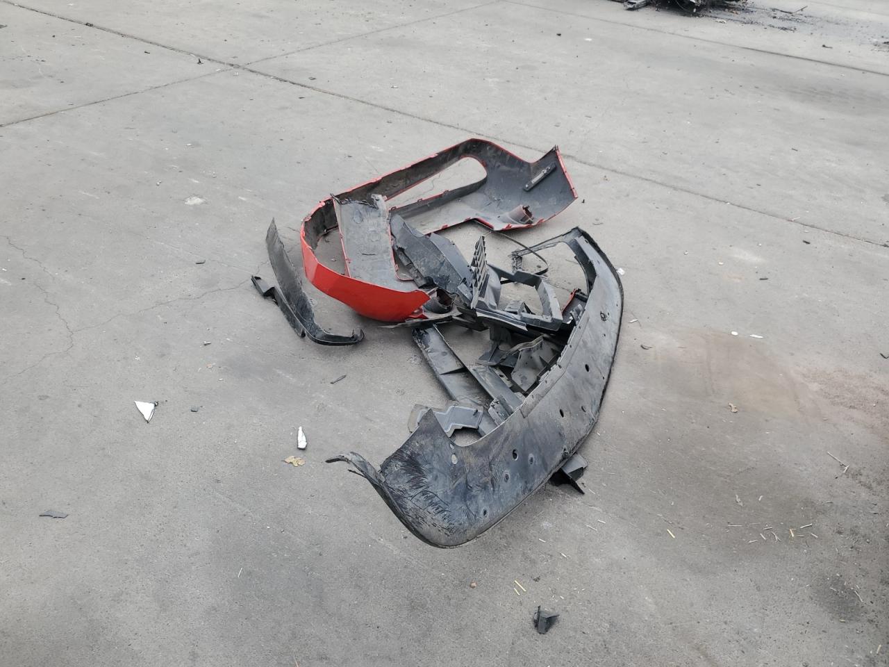 2015 Dodge Challenger R/T Scat Pack VIN: 2C3CDZFJXFH717262 Lot: 70892945