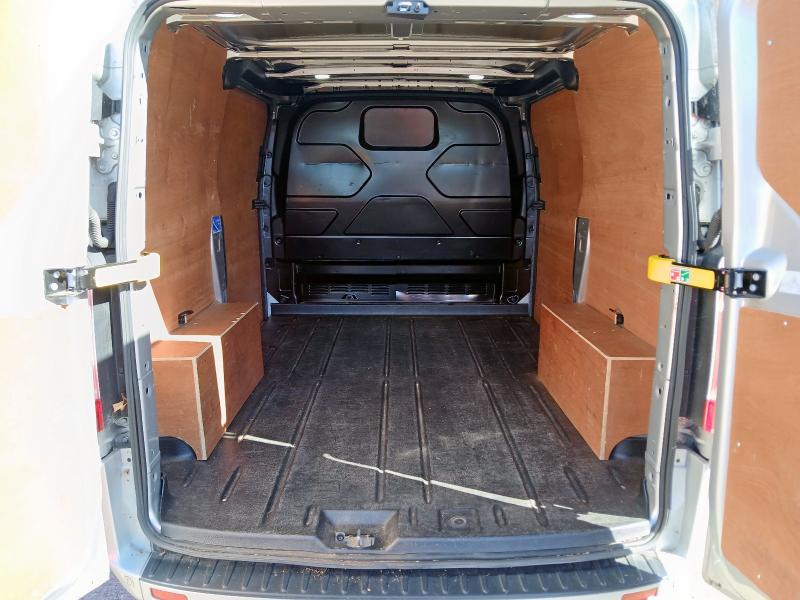 2019 FORD TRANSIT CUSTOM 2.0 ECOBLUE 130PS LOW ROOF LIMITED VAN
