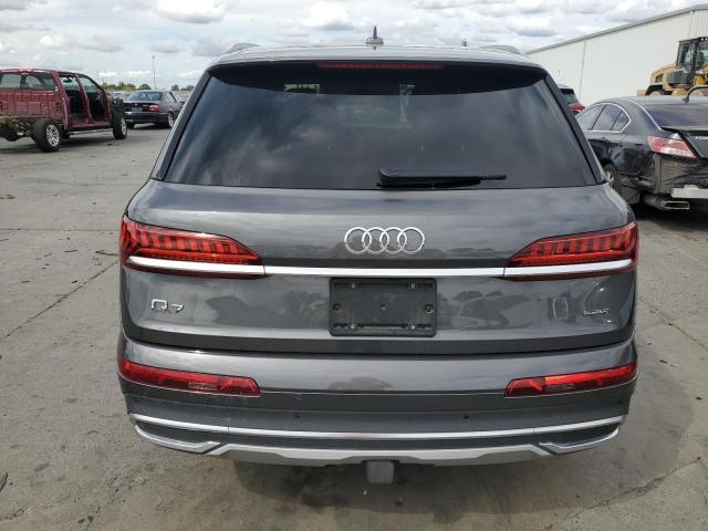  AUDI Q7 2021 Серый