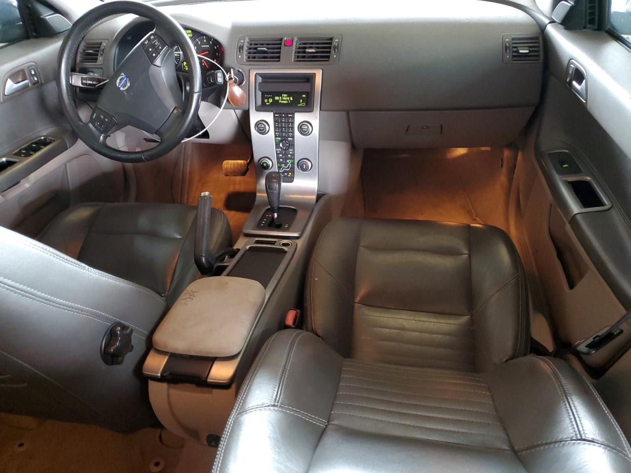 2009 Volvo V50 2.4I VIN: YV1MW390092466592 Lot: 81713915