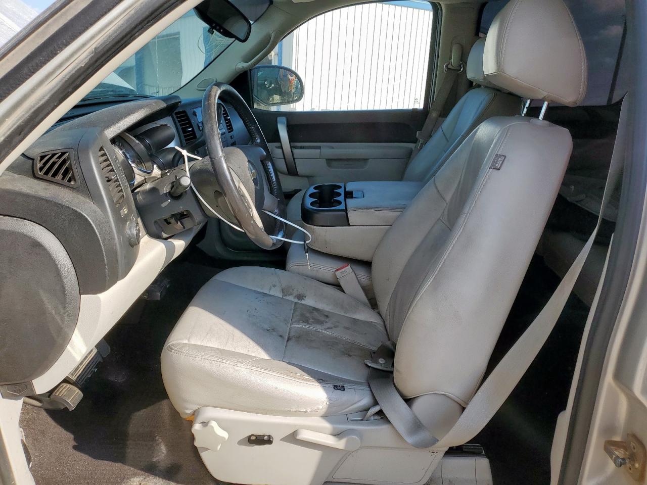 2011 Chevrolet Silverado C1500 Lt VIN: 3GCPCSE07BG403854 Lot: 80082875