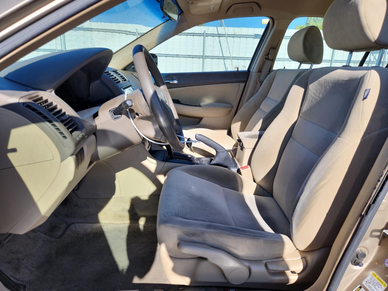 2005 Honda Accord Dx VIN: 1HGCM56165A163415 Lot: 80908975