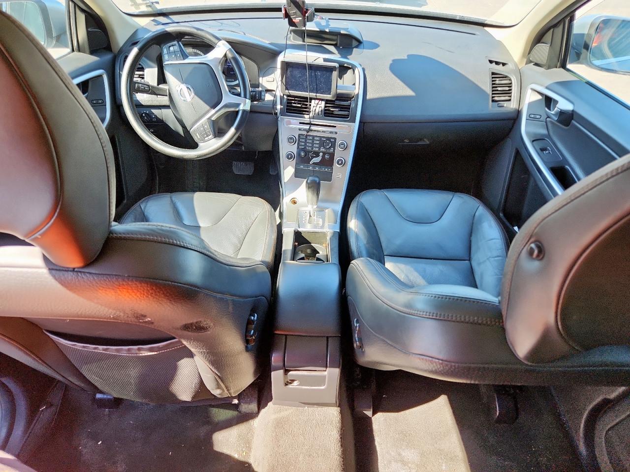 2011 Volvo Xc60 T6 VIN: YV4902DZ7B2143401 Lot: 71272725