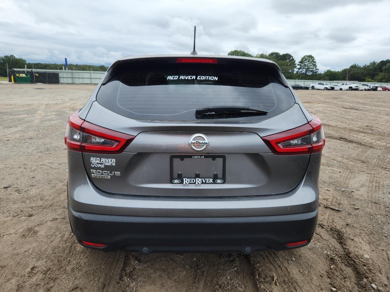 2022 Nissan Rogue Sport S VIN: JN1BJ1AV3NW581586 Lot: 82075085