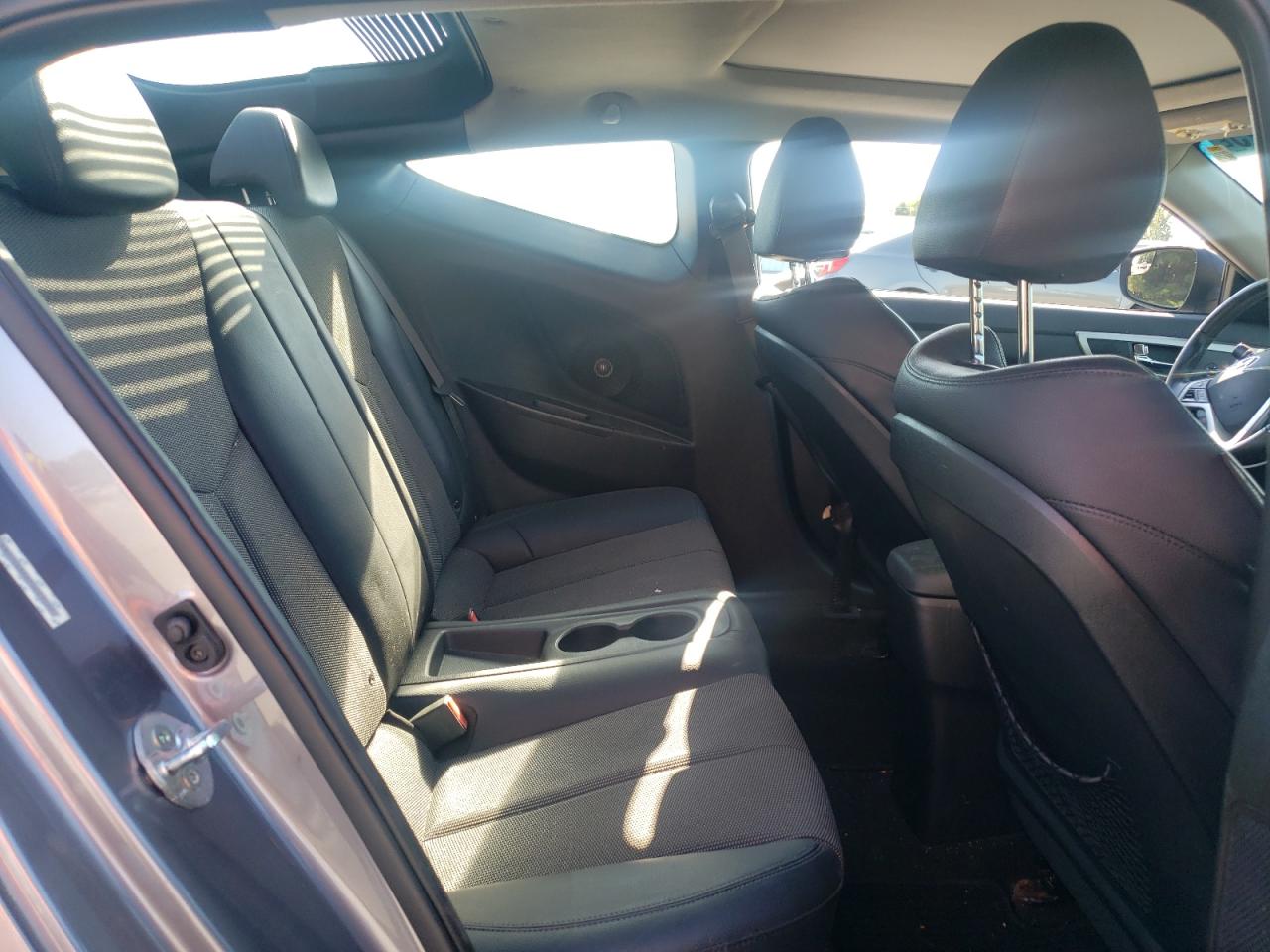 2015 Hyundai Veloster VIN: KMHTC6AD6FU243107 Lot: 81010575