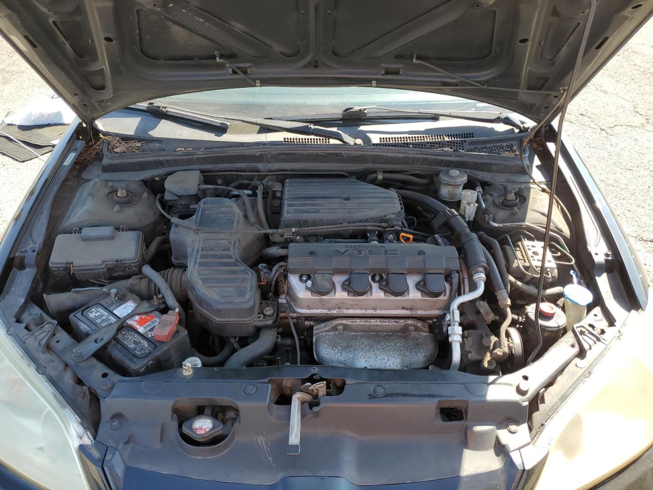 2004 Honda Civic Ex VIN: 2HGES25844H588045 Lot: 71913235