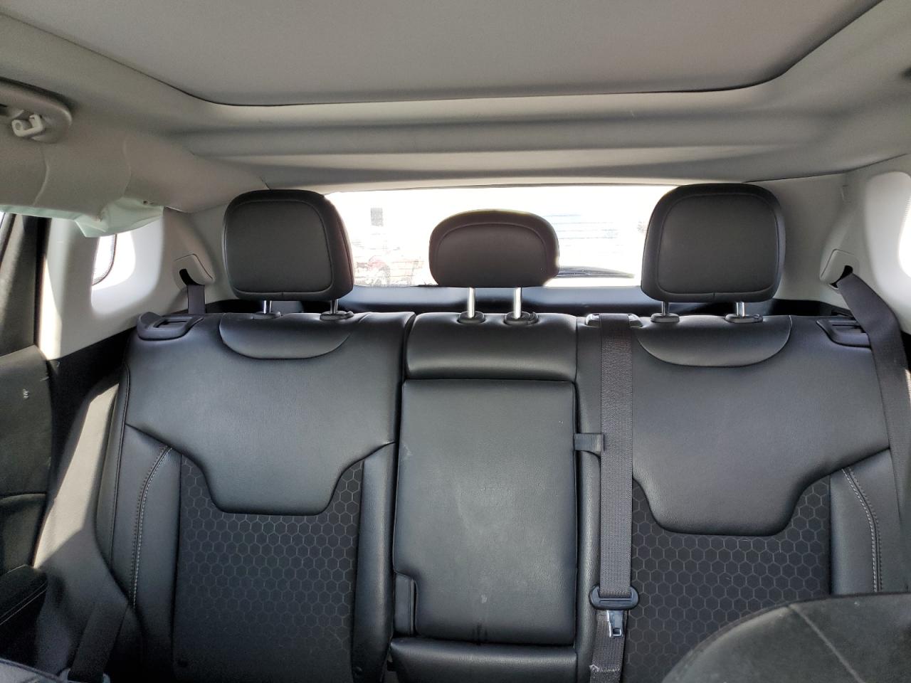 2020 Jeep Compass Latitude VIN: 3C4NJDBB0LT255098 Lot: 80307875