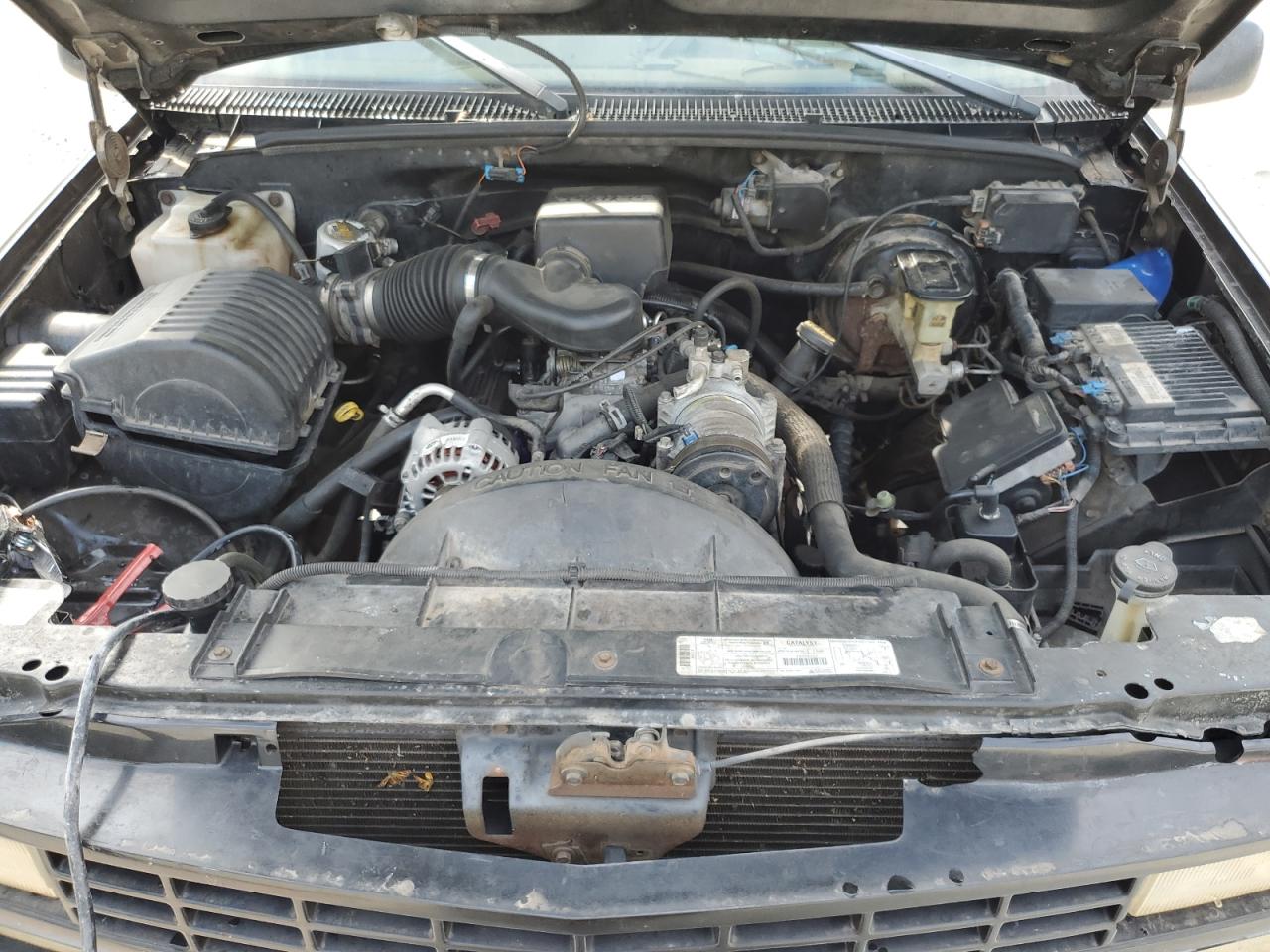 1998 Chevrolet Gmt-400 K1500 VIN: 1GCEK14M9WZ140037 Lot: 80829445