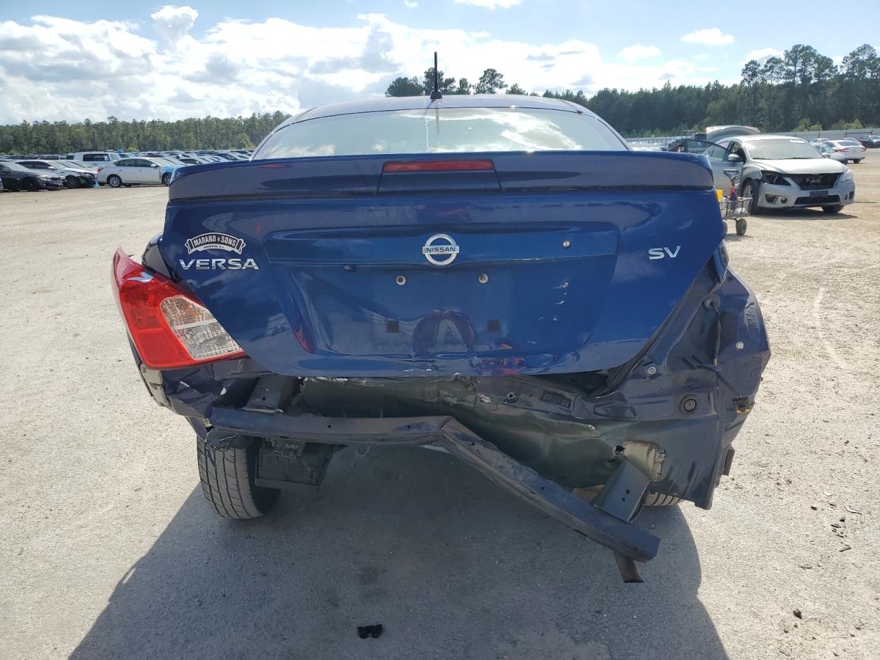 2018 Nissan Versa S VIN: 3N1CN7AP6JL885279 Lot: 81747865