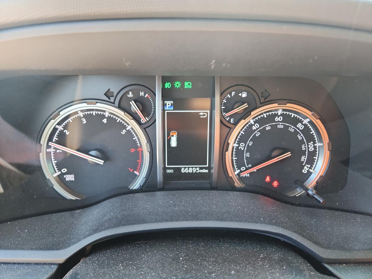 2022 Toyota 4Runner Sr5/Sr5 Premium VIN: JTEPU5JR8N6013608 Lot: 80273665