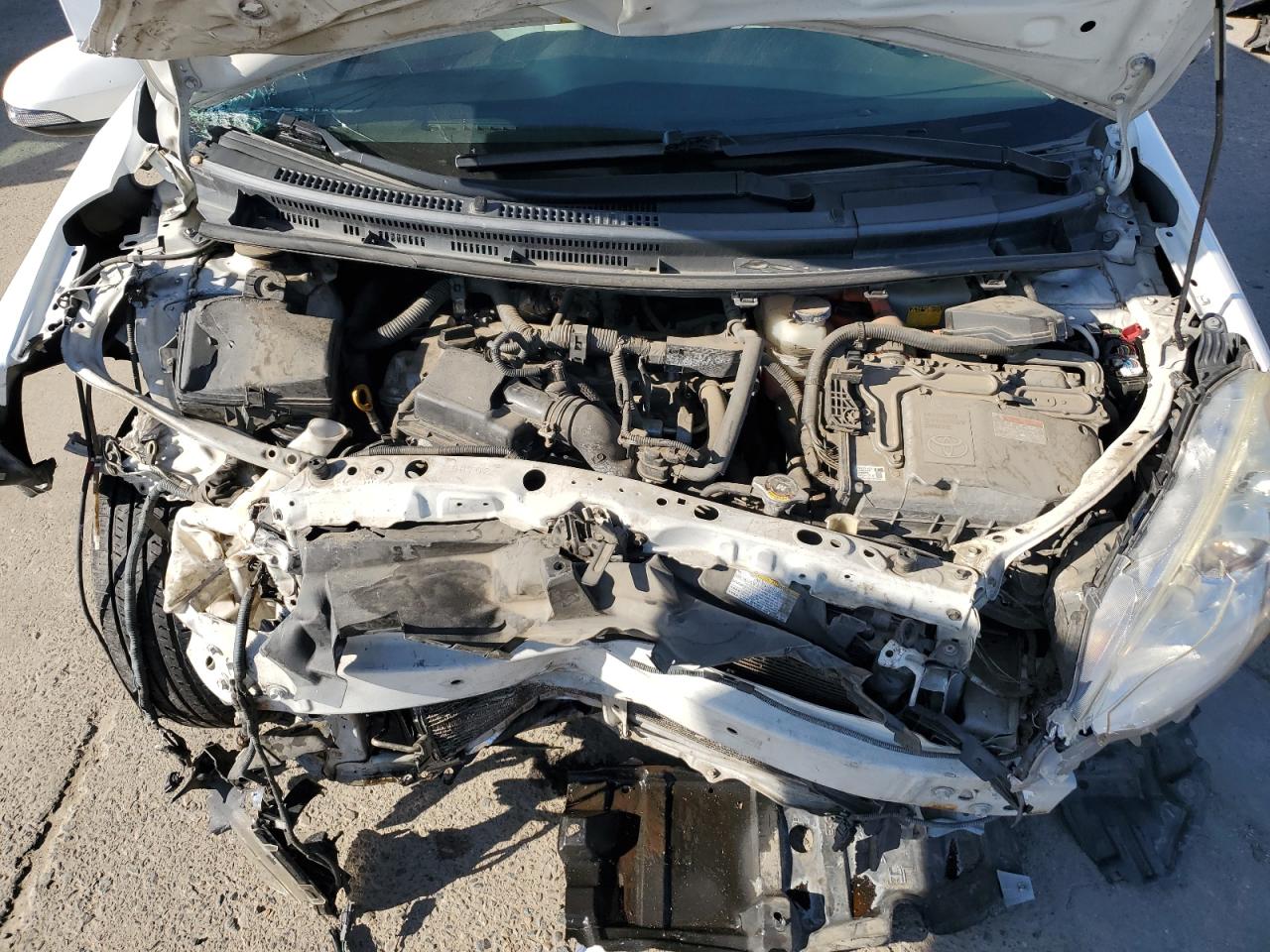 2013 Toyota Prius C VIN: JTDKDTB32D1536390 Lot: 81146615