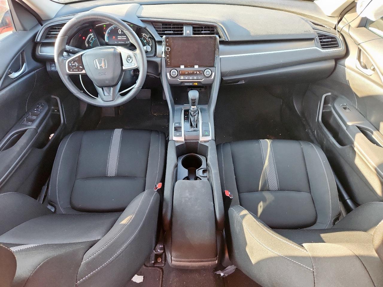 2020 Honda Civic Lx VIN: 19XFC2F6XLE005565 Lot: 81676375