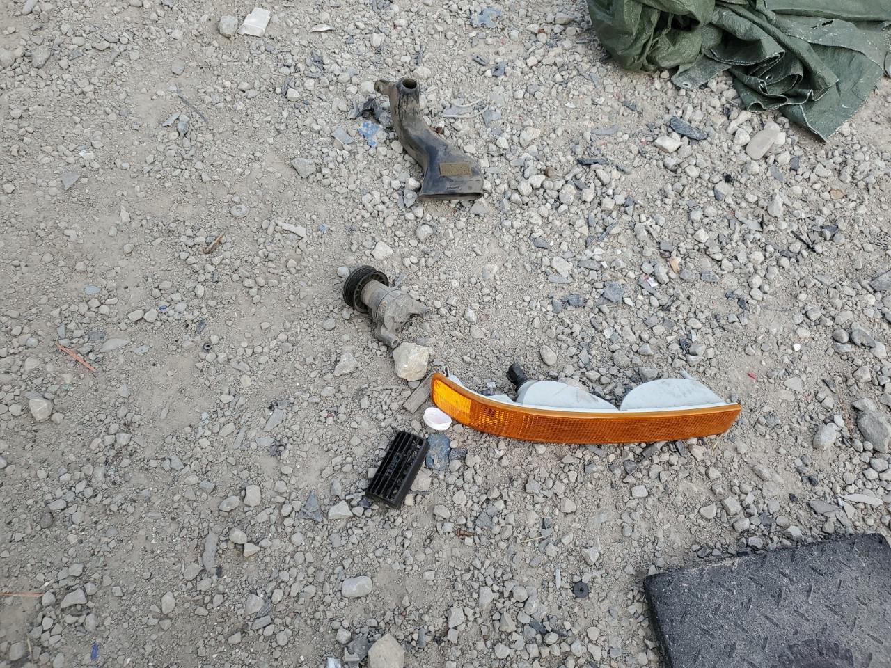 2016 Chevrolet Express G2500 VIN: 1GCWGAHF4G1241763 Lot: 83837225