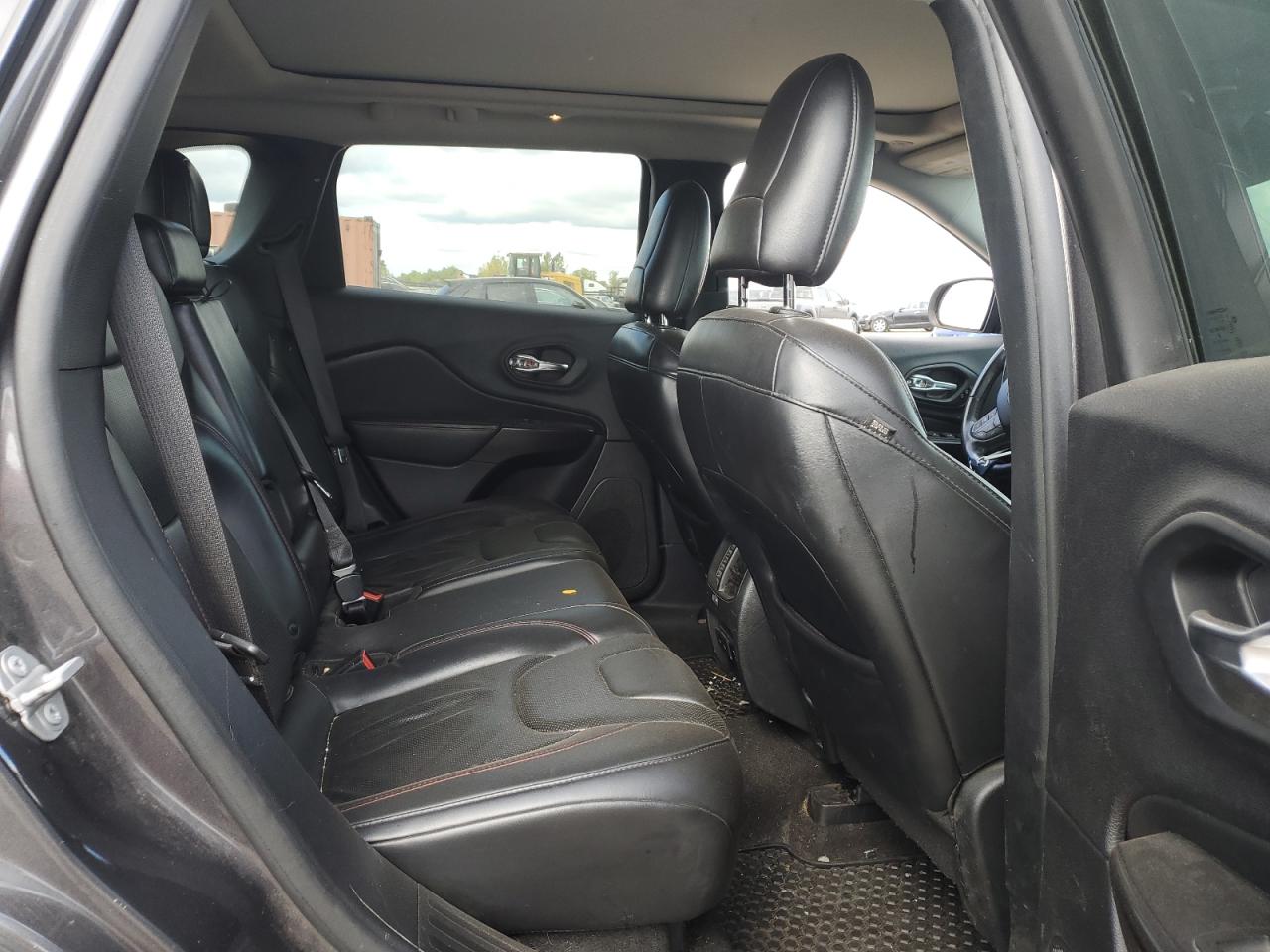 2019 Jeep Cherokee Trailhawk VIN: 1C4PJMBX9KD426116 Lot: 81736245