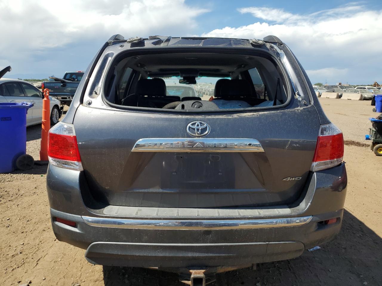 2012 Toyota Highlander Base VIN: 5TDBK3EH5CS161075 Lot: 80642675