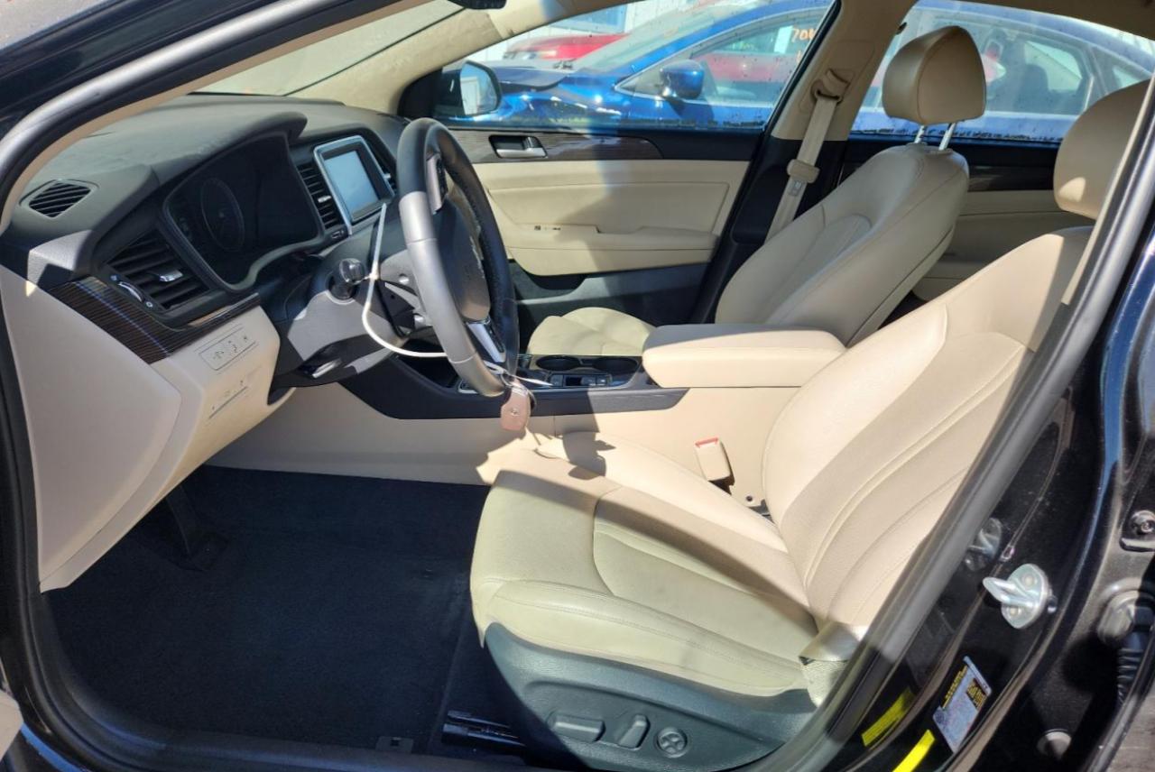 2019 Hyundai Sonata Hybrid VIN: KMHE34L35KA092578 Lot: 70900965