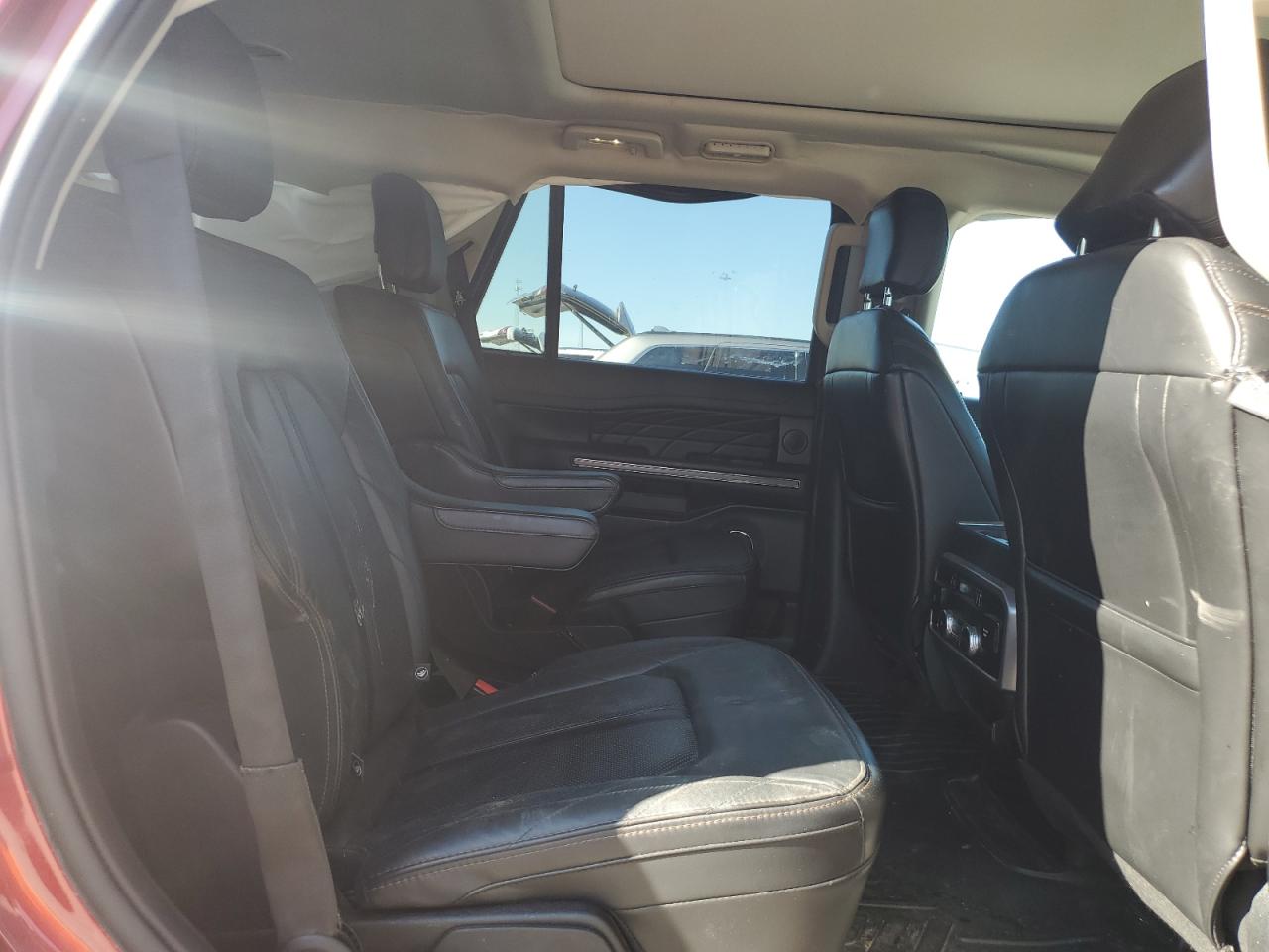 2020 Ford Expedition Platinum VIN: 1FMJU1MT5LEA33369 Lot: 81820835