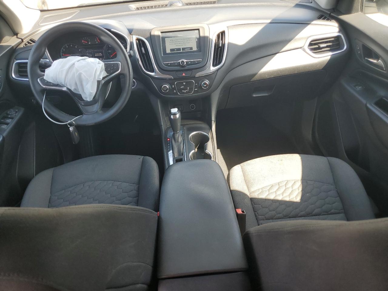 2018 Chevrolet Equinox Lt VIN: 2GNAXJEV3J6115668 Lot: 82099665