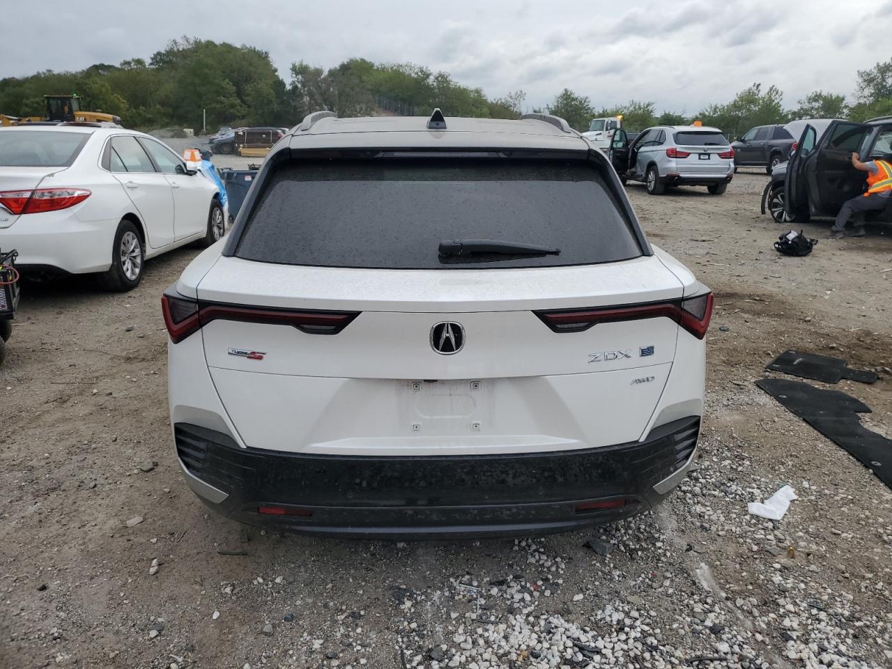 2024 Acura Zdx Type-S VIN: 4W5XHPRL7RZ512735 Lot: 80902735