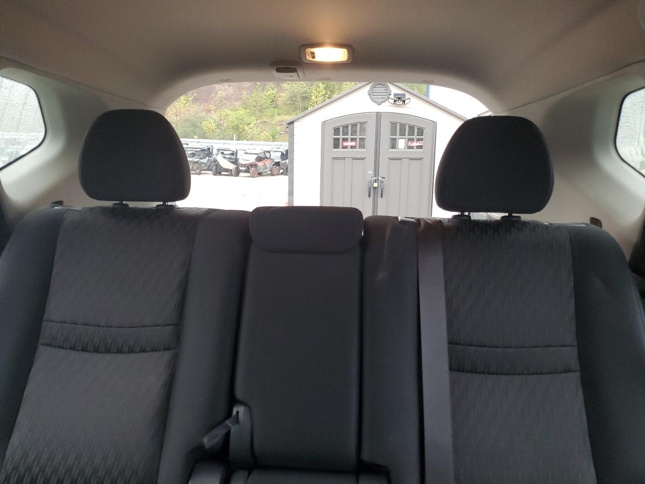 2018 Nissan Rogue S VIN: KNMAT2MV8JP526690 Lot: 82115205