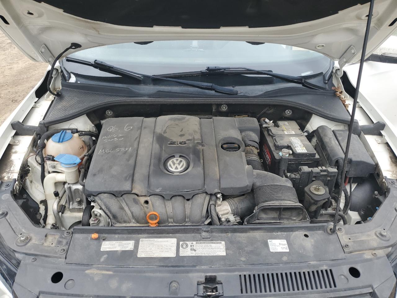 2013 Volkswagen Passat Se VIN: 1VWBH7A32DCO63847 Lot: 80522375