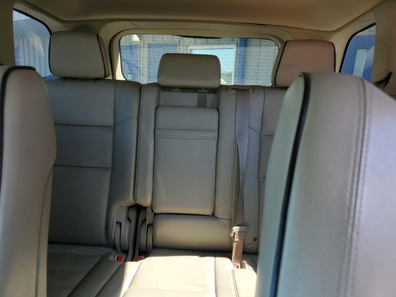 2014 Jeep Grand Cherokee Overland VIN: 1C4RJECG1EC245972 Lot: 83831405