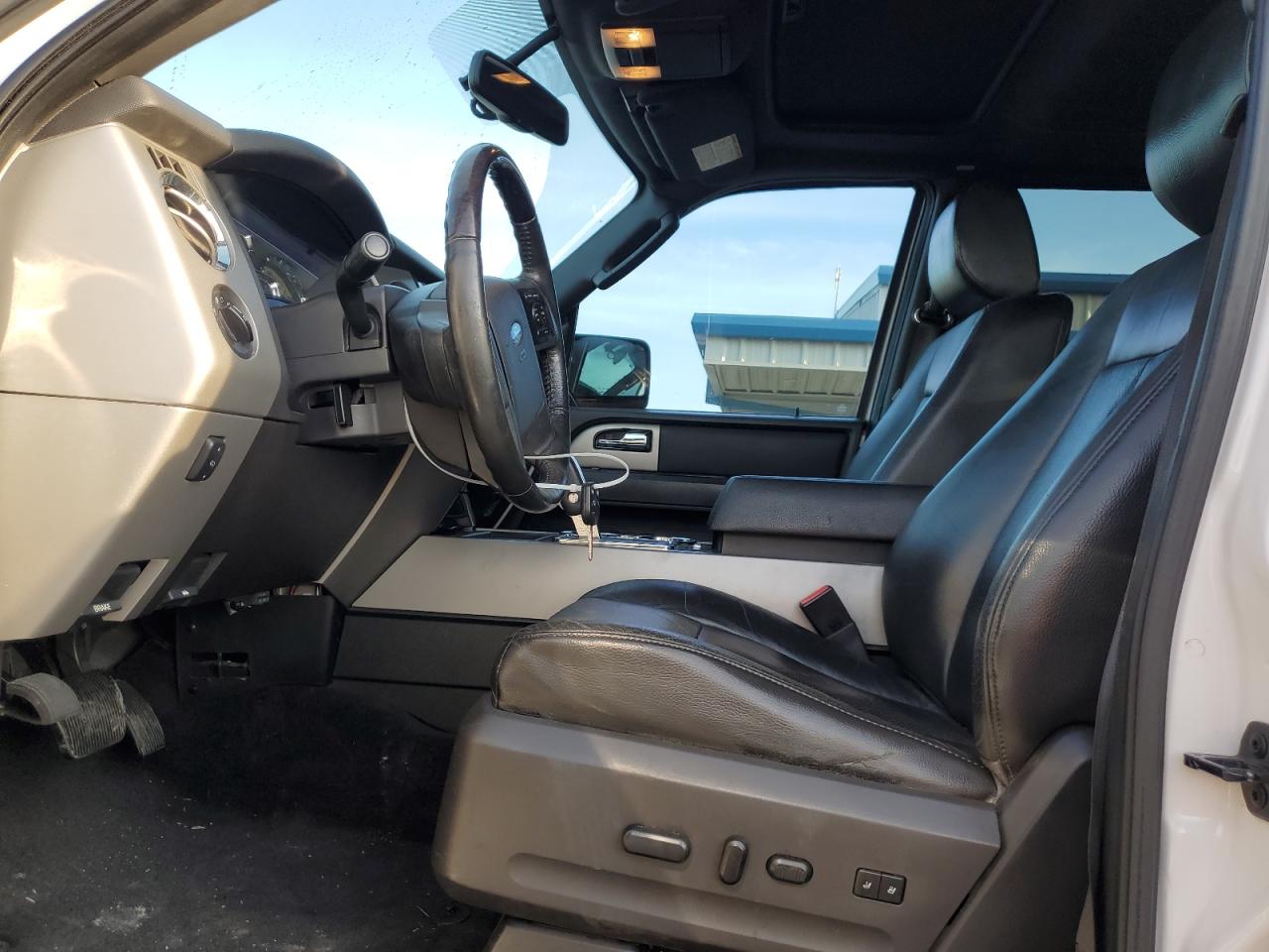 2011 Ford Expedition Limited VIN: 1FMJU2A55BEF07427 Lot: 82109525