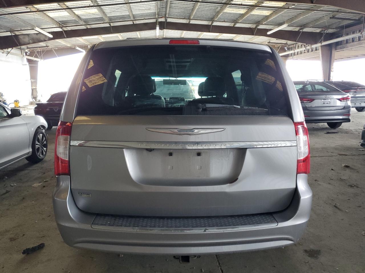 2013 Chrysler Town & Country Touring VIN: 2C4RC1BG2DR744094 Lot: 84456815