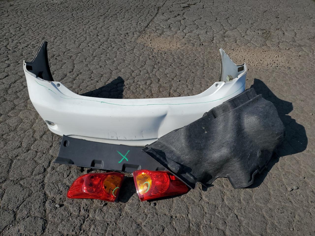 2010 Toyota Corolla Base VIN: 2T1BU4EE6AC295590 Lot: 80666395