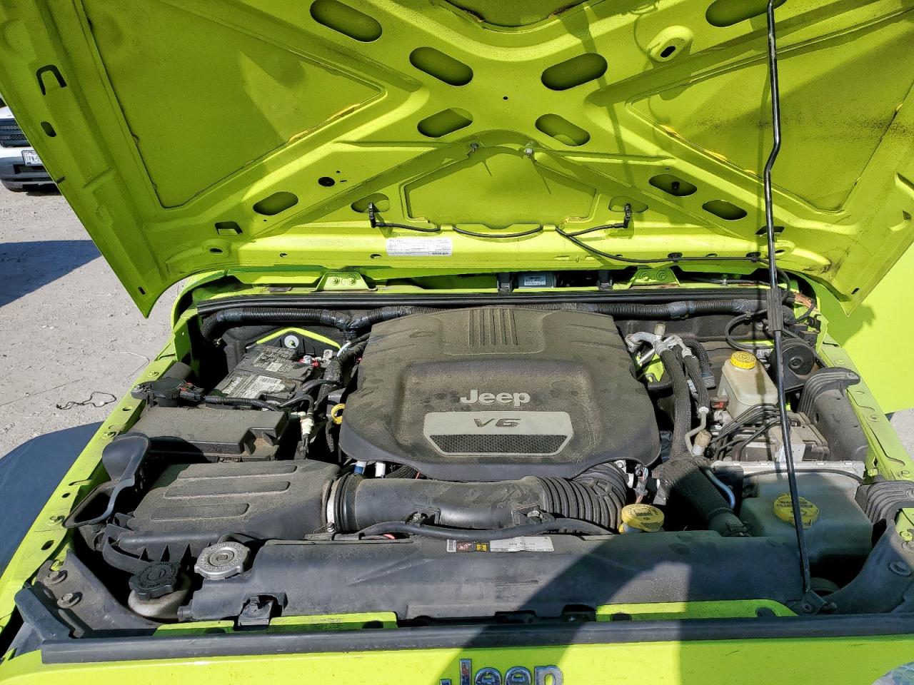 2016 Jeep Wrangler Unlimited Sport VIN: 1C4HJWDG5GL272661 Lot: 84002905