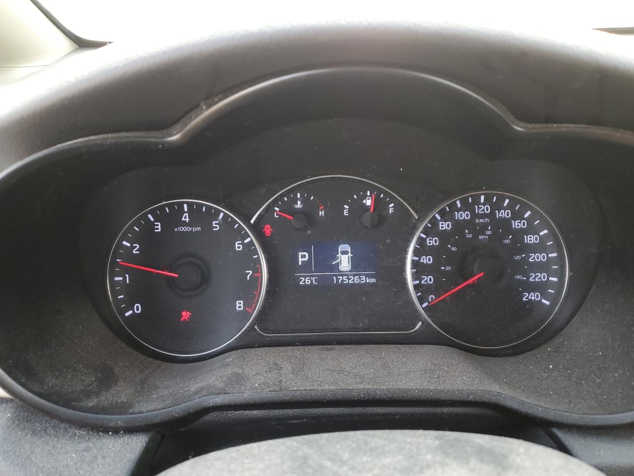 2014 Kia Rondo VIN: KNAHT8A36E7015860 Lot: 70834795