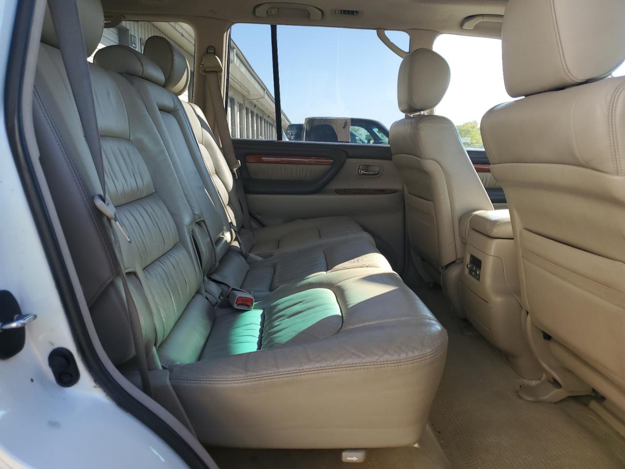 2005 Lexus Lx 470 VIN: JTJHT00W953552369 Lot: 70532445