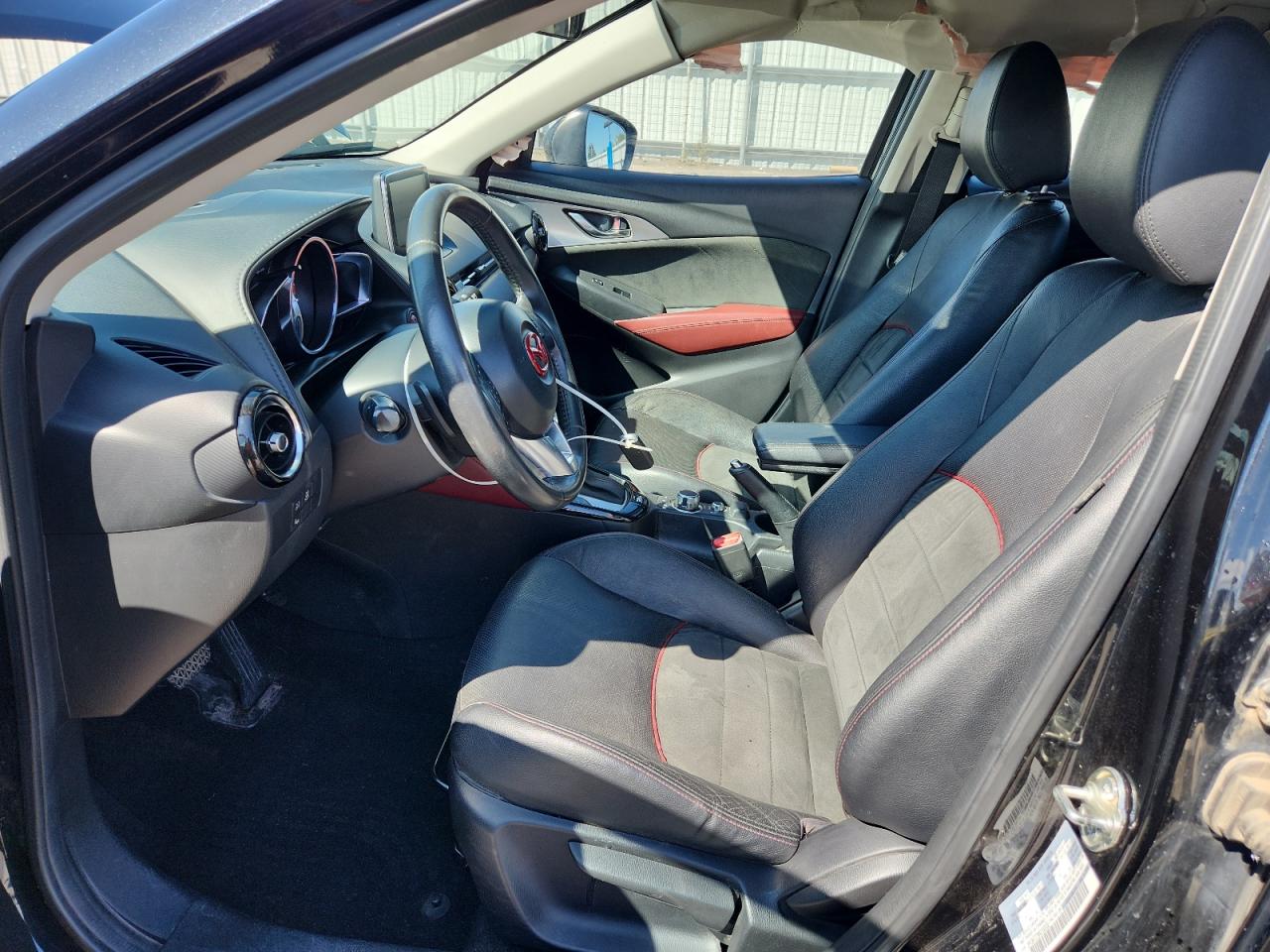 2017 Mazda Cx-3 Grand Touring VIN: JM1DKFD79H0180032 Lot: 83800725