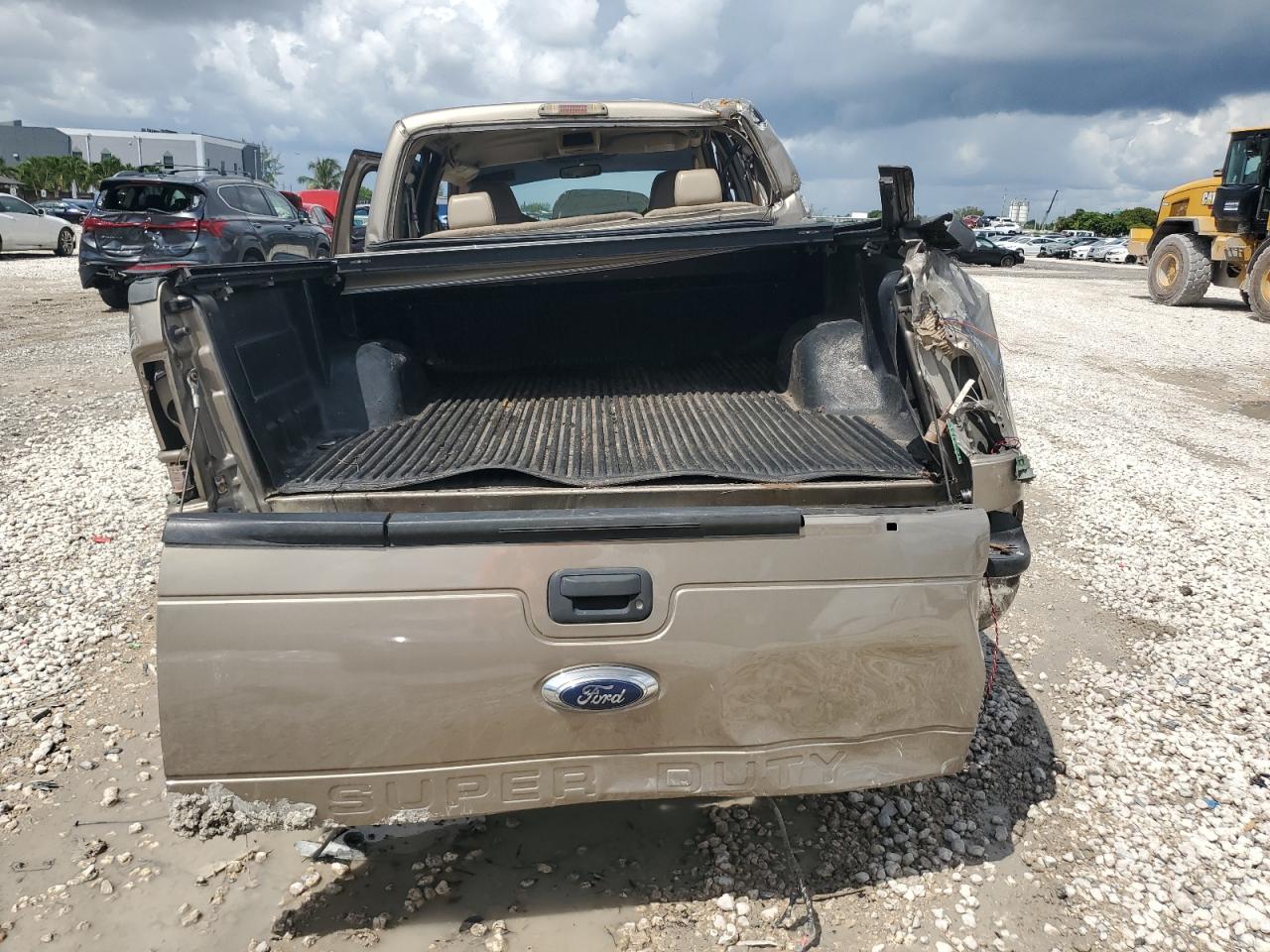 2005 Ford F250 Super Duty VIN: 1FTSW21P25EA39472 Lot: 80034155