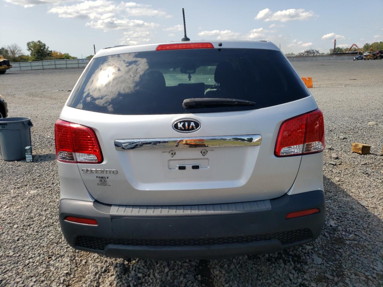 2013 Kia Sorento Lx VIN: 5XYKT3A17DG377286 Lot: 71788605