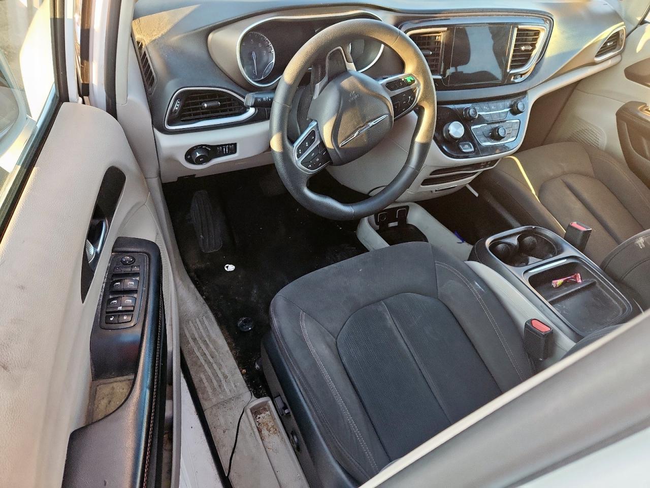 2019 Chrysler Pacifica Touring Plus VIN: 2C4RC1FG1KR708095 Lot: 71438195