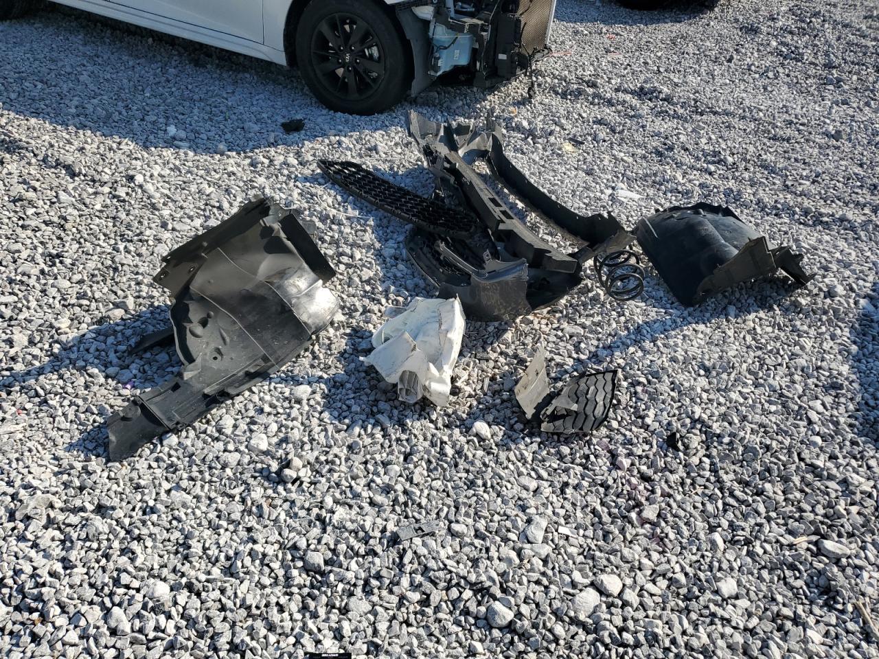 2017 Nissan Sentra S VIN: 3N1AB7AP2HY312408 Lot: 80202185