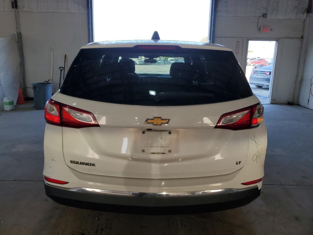 2018 Chevrolet Equinox Lt VIN: 2GNAXJEV0J6196466 Lot: 70665025