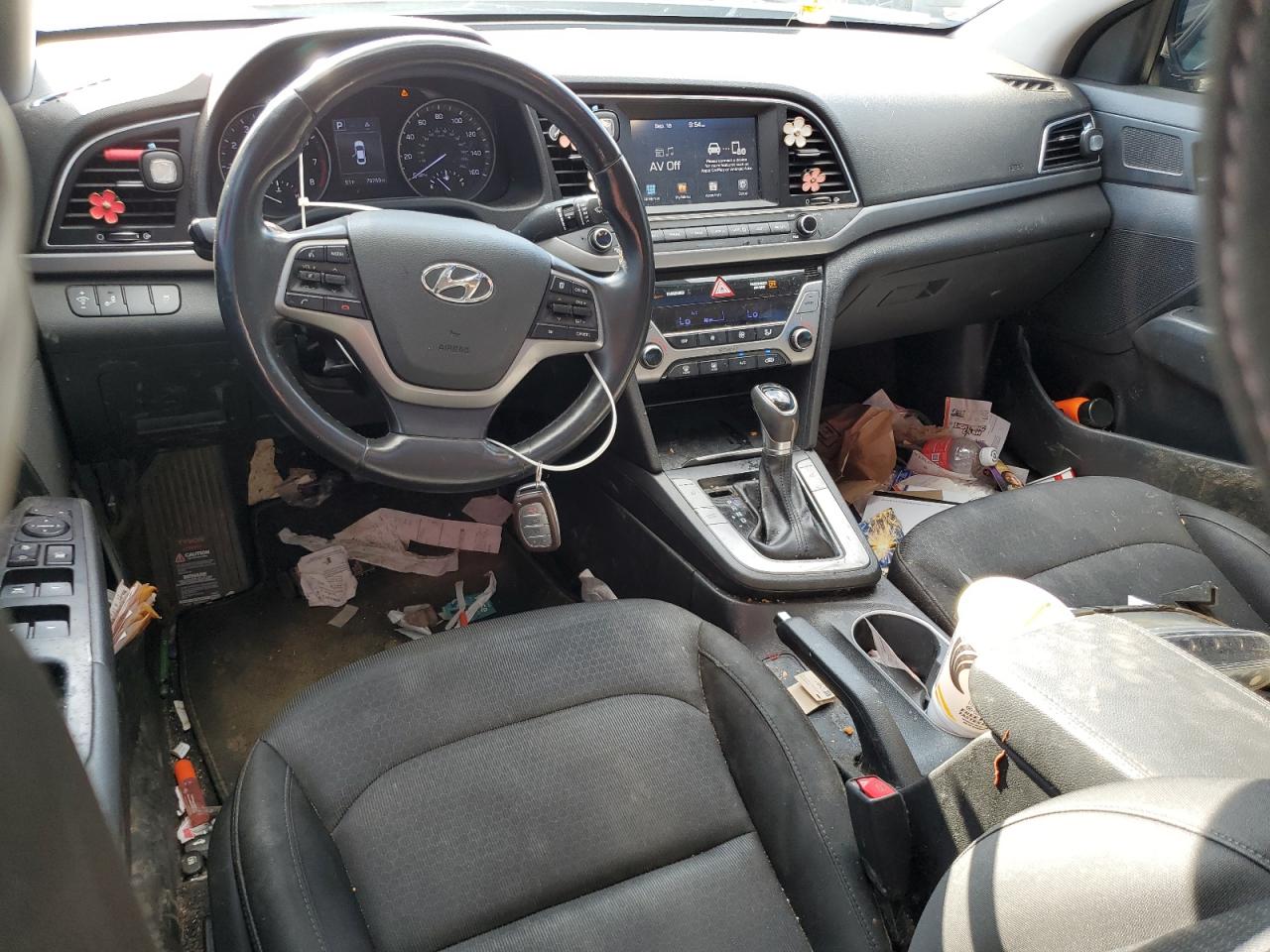 2017 Hyundai Elantra Se VIN: KMHD84LF5HU300523 Lot: 81064425