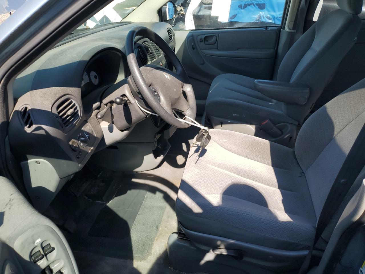 2005 Dodge Caravan Sxt VIN: 1D4GP45R75B343234 Lot: 80656985