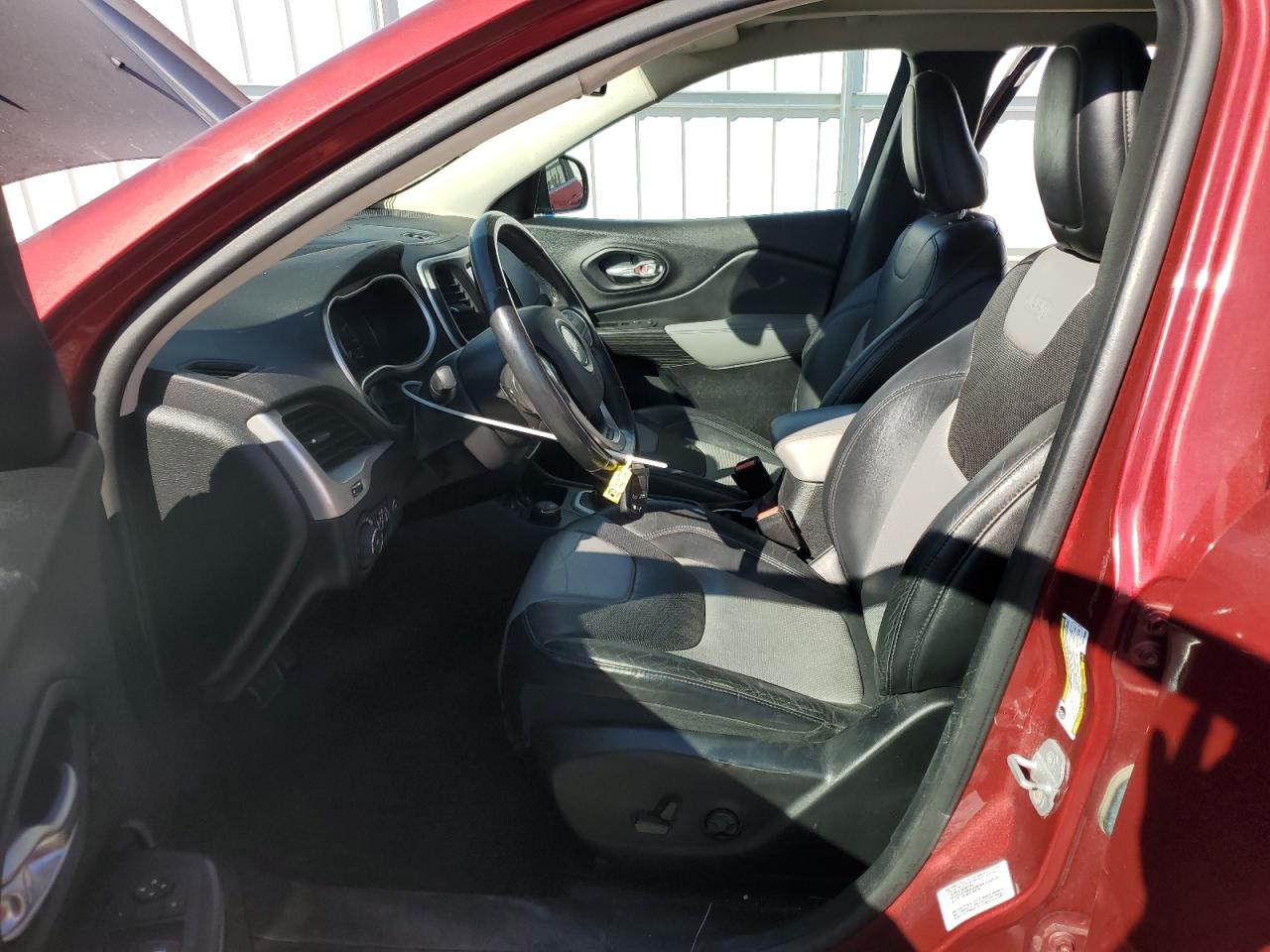 2014 Jeep Cherokee Limited VIN: 1C4PJMDS0EW129083 Lot: 81837305