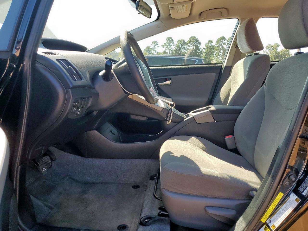 2014 Toyota Prius VIN: JTDKN3DU8E0364988 Lot: 81823545