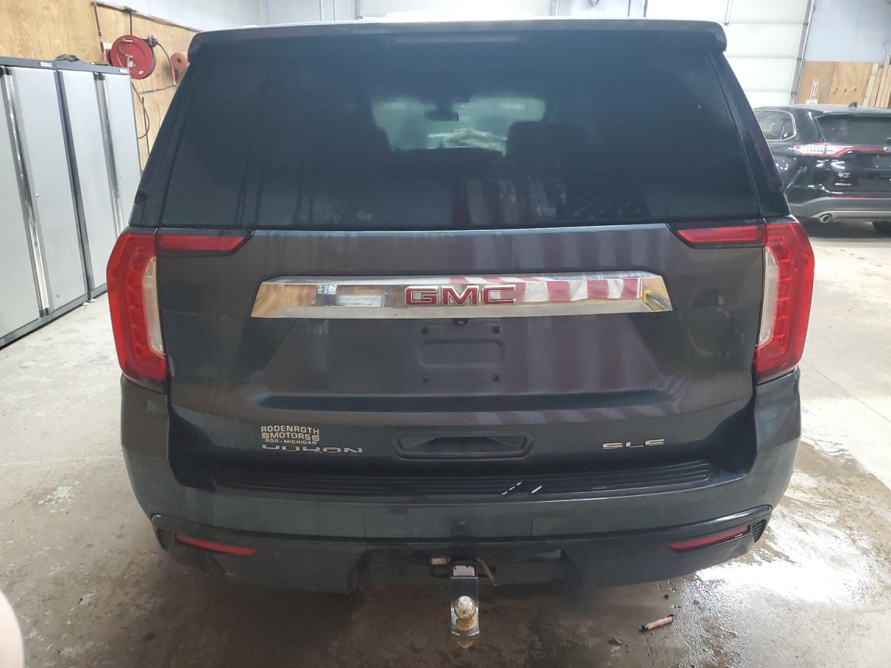 2021 GMC Yukon Sle VIN: 1GKS2AKD8MR218573 Lot: 83871725