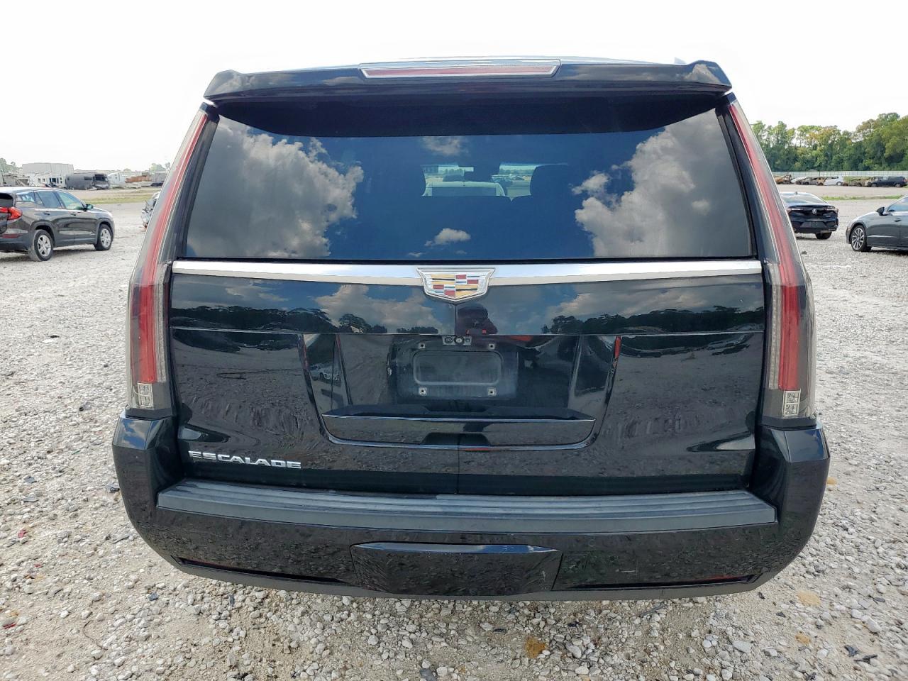 2018 Cadillac Escalade Esv Premium Luxury VIN: 1GYS3JKJ3JR185423 Lot: 71369525