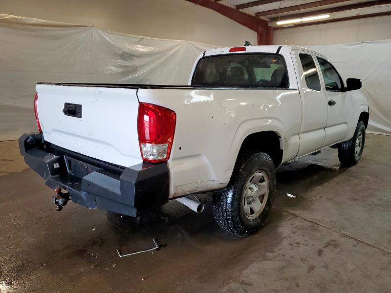 Пикапы TOYOTA TACOMA 2017 Белы