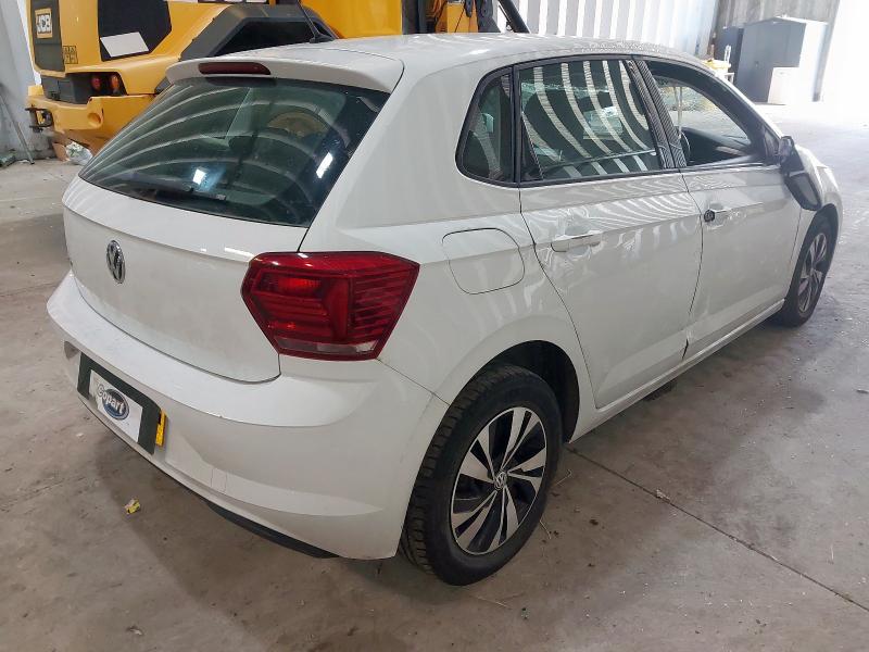2018 VOLKSWAGEN POLO SE 