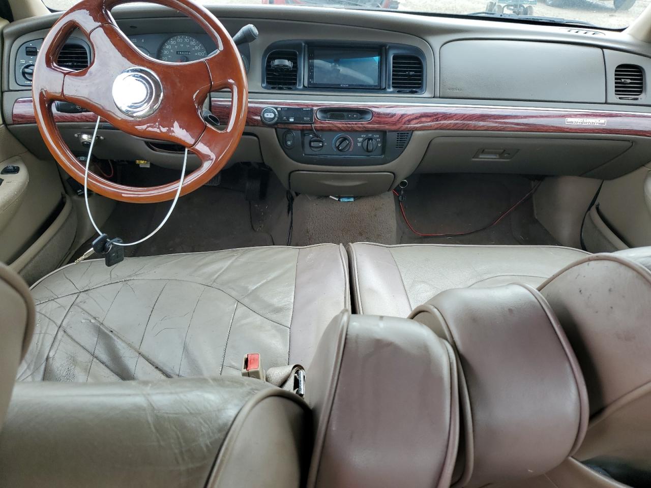 2001 Mercury Grand Marquis Gs VIN: 2MEFM74W81X628542 Lot: 82066555